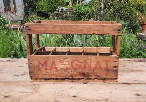 Ancienne caisse en bois pour bouteilles Margnat n°11029