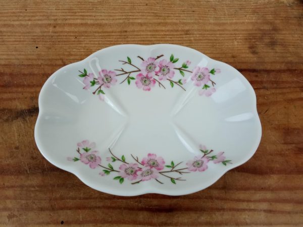 Porte savon en porcelaine de Paris n°10850