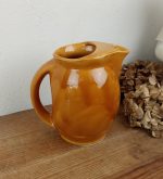 Pichet vintage en barbotine n°10855