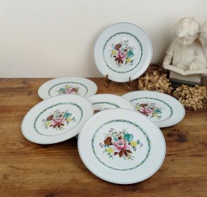 Lot 6 assiettes plates en porcelaine / Berry / Ispahan / n°10861