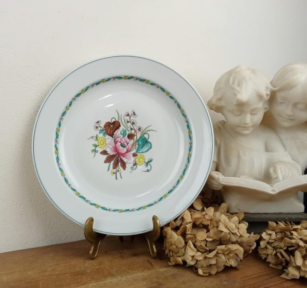 Plat rond en porcelaine / Berry / Ispahan / n°10864