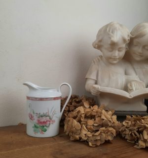 Crémier en porcelaine de Limoges n°10995