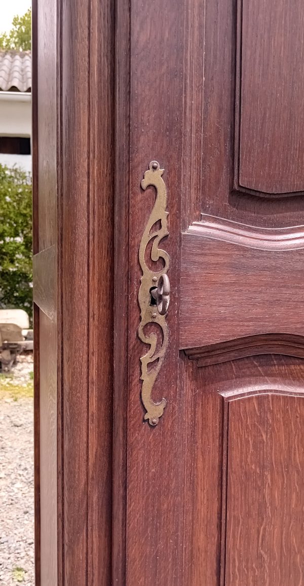 Armoire / Bonnetière / Homme debout / chêne n°11071