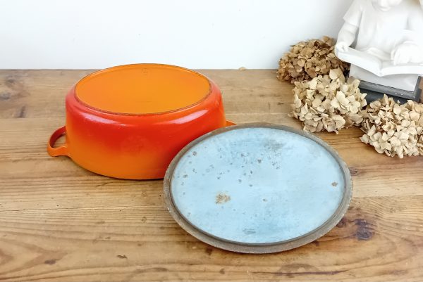 Cocotte vintage en fonte orange n°14082