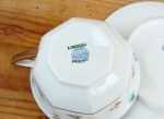 Tasse a petit déjeuner en porcelaine de Limoges n°11106 // Réservée //