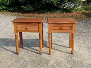 Paire de chevets en chêne n°11133