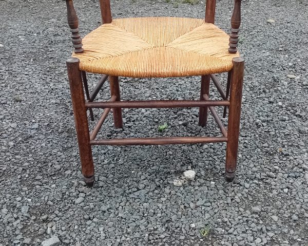Ancien fauteuil paillé n°11141