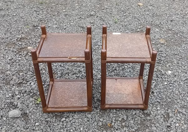 Paire de guéridons ou chevets vintages en rotin n°11142 // Réservés //