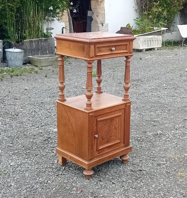 Ancien chevet en noyer n°11147