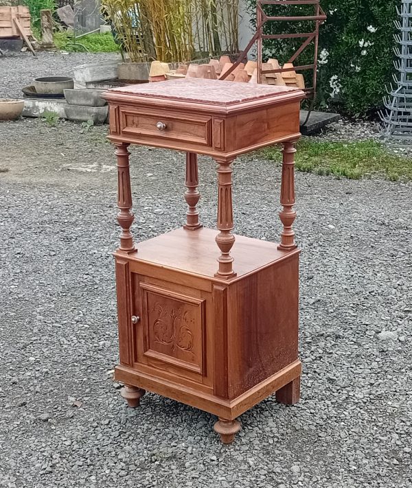 Ancien chevet en noyer n°11147