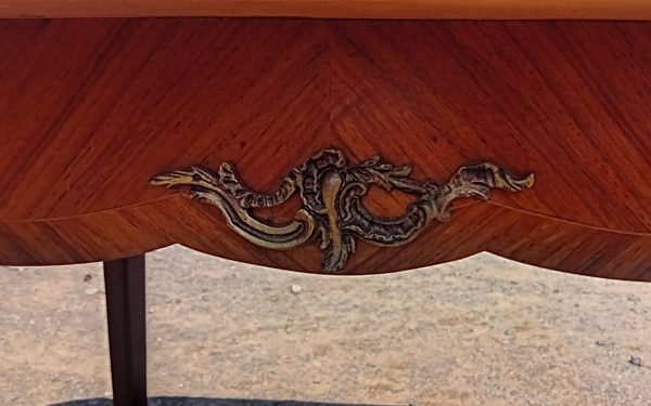 Table a rallonges / Marqueterie / Louis XV / n°11155