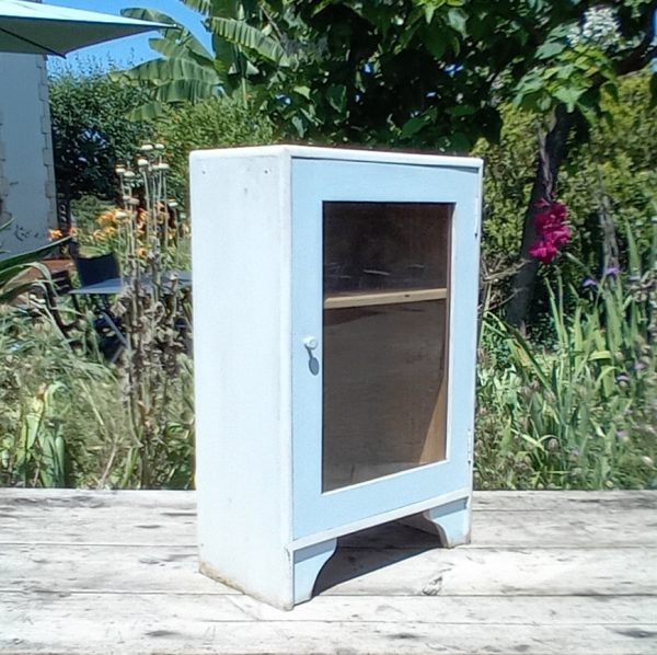 Armoire de poupée / Meuble vintage n°11158