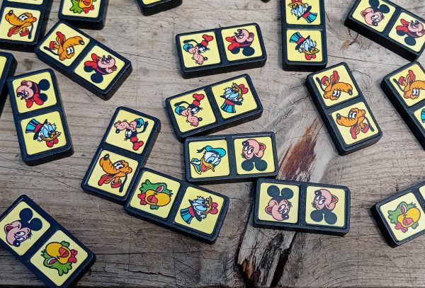 Boite de dominos vintages Disney n°11220