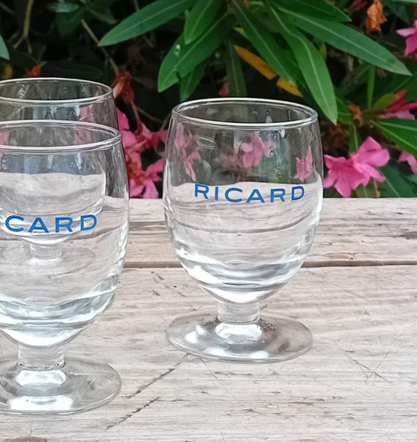 Lot de verres a Ricard n°11249