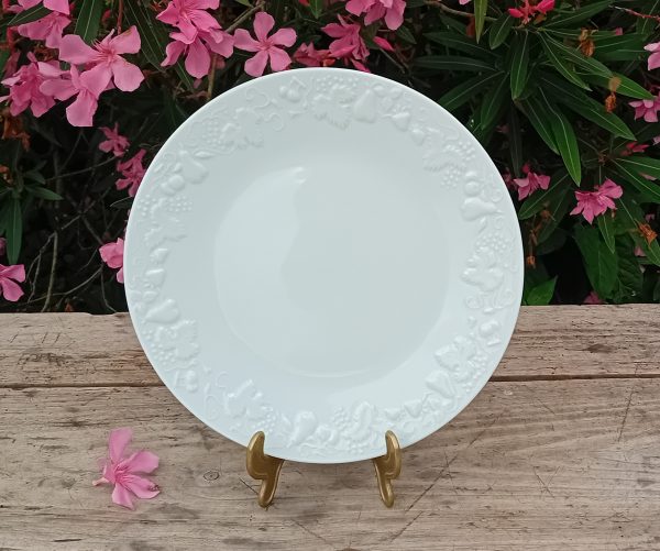 Plat en porcelaine de Limoges / Deshoulières / n°11252