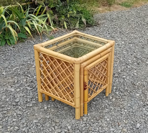 Tables gigognes vintages en rotin n°11300