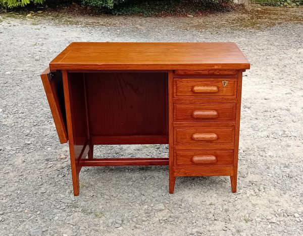 Bureau vintage en chêne n°11344