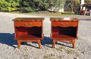 Paire de chevets n°11362