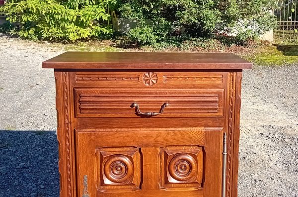 Buffet / Confiturier en chêne n°11365