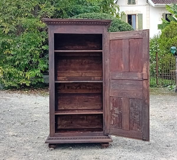 Ancienne bonnetière béarnaise en chêne n°11410