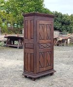 Ancienne bonnetière béarnaise en chêne n°11410