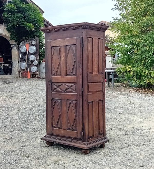 Ancienne bonnetière béarnaise en chêne n°11410