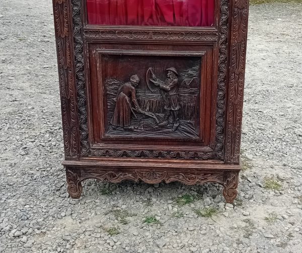 Ancienne vitrine Béarnaise en chêne n°11411