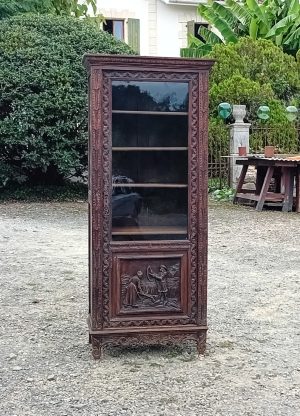 Ancienne vitrine Béarnaise en chêne n°11411