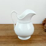 Ancien broc a eau en faïence Bordeaux Vieillard n°11438