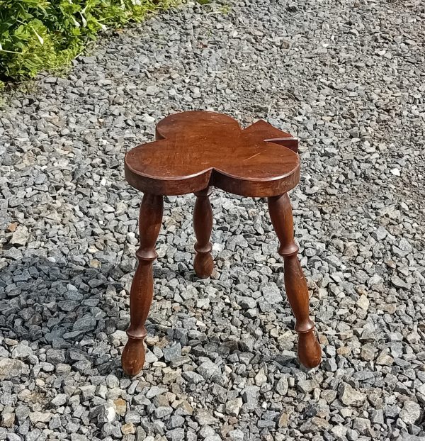 Tabouret vintage / trèfle / n°11442