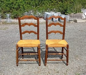 Paire de chaises paillées n°11358