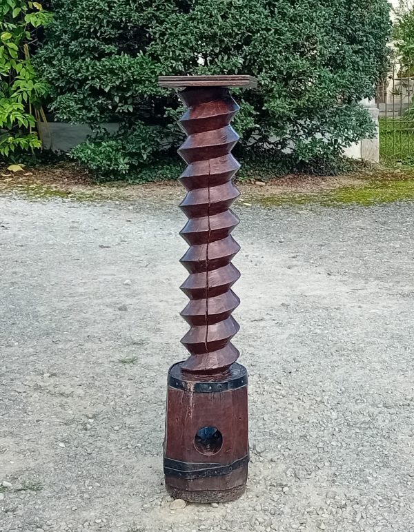 Ancienne vis de pressoir en chêne n°11380