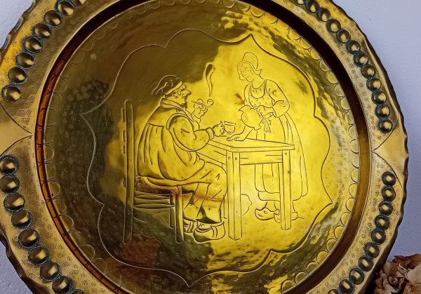 Ancien plateau en laiton béarnais n°11451