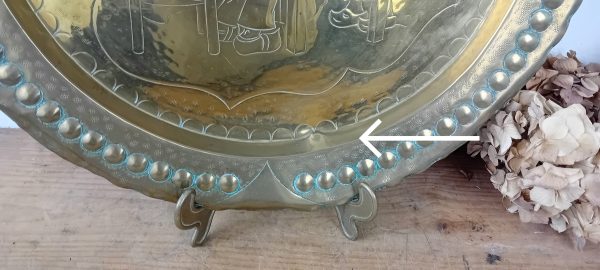 Ancien plateau en laiton béarnais n°11451