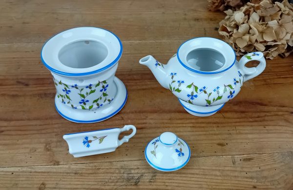 Tisanière complète en porcelaine / Barbeaux / Bleuets / n°11460