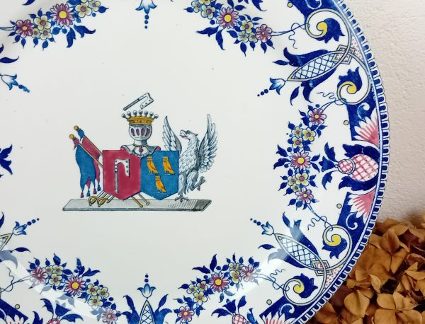 Ancienne assiette de Gien / Armoiries / n°11470