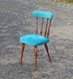 Chaise vintage / velours bleu n°11483