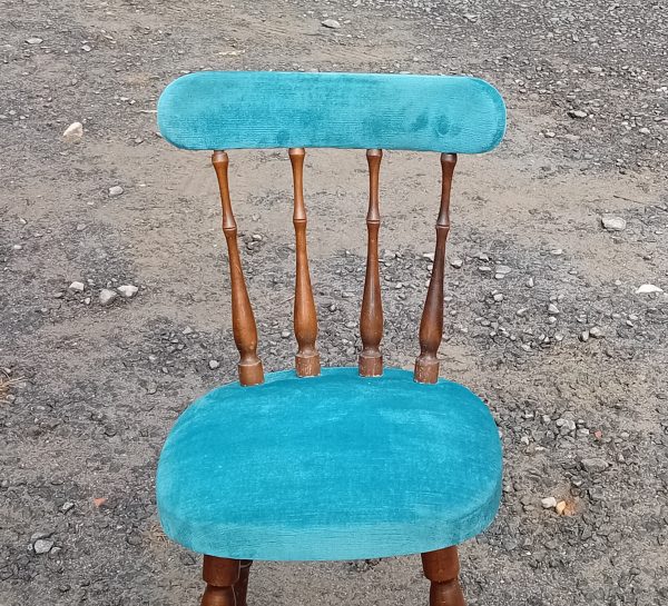 Chaise vintage / velours bleu n°11484