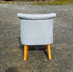Fauteuil bas / chauffeuse / n°11488