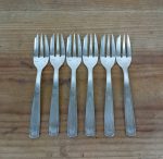 Lot 6 fourchettes a dessert en métal argenté n°11496