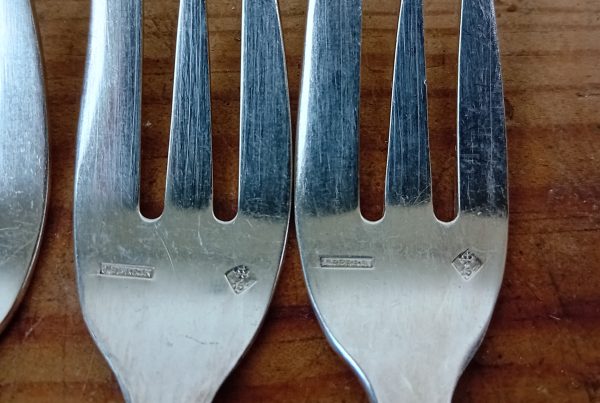 Lot 6 fourchettes a dessert en métal argenté n°11496