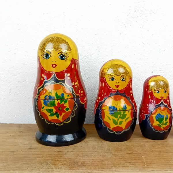 Série de poupées russes / Matriochka / n°11498