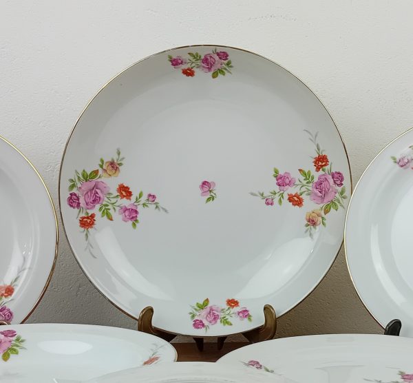 Ancien service de table en porcelaine n°11500