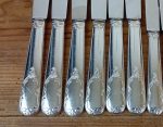 Lot de 12 couteaux en métal argenté n°11511