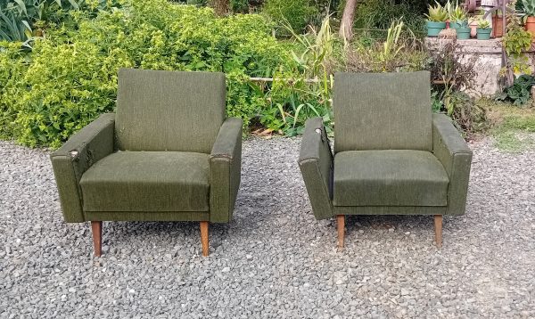 Paire de fauteuils vintages a restaurer n°11573