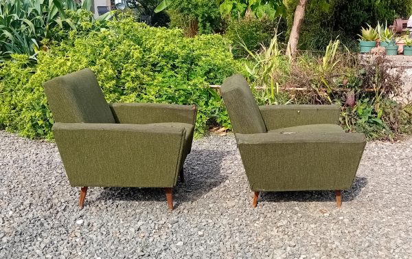 Paire de fauteuils vintages a restaurer n°11573