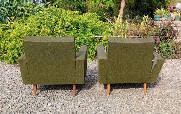 Paire de fauteuils vintages a restaurer n°11573
