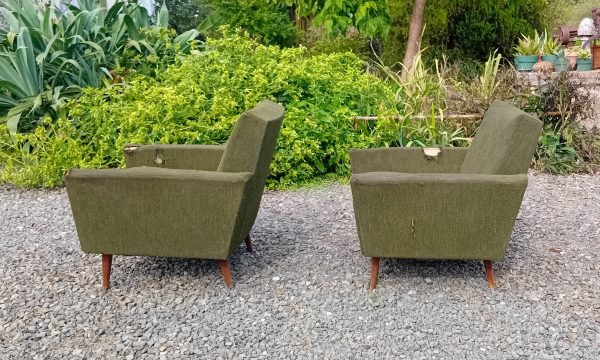 Paire de fauteuils vintages a restaurer n°11573