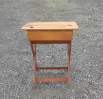Ancien pupitre enfant pliant n°11563