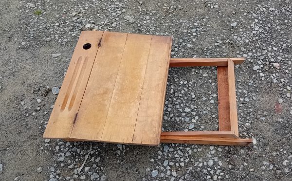 Ancien pupitre enfant pliant n°11563